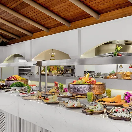 Marti Deluxe Θέρετρο 5*