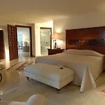 Marti Deluxe