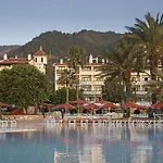 Rezort Marti Deluxe 5*