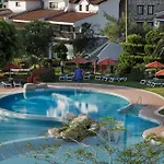 Marti Deluxe Complex