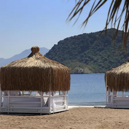 Marti Deluxe Resort 5*