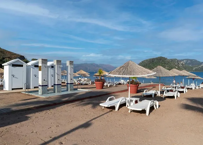 Marti Deluxe Resort 5*