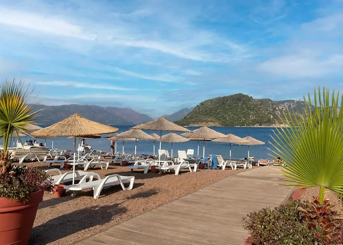 Marti Deluxe Resort 5*