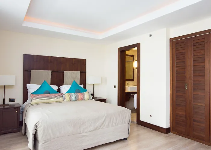 Marti Deluxe Resort 5*