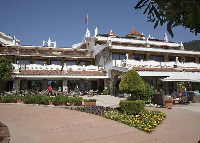 Marti Deluxe Rezort 5*